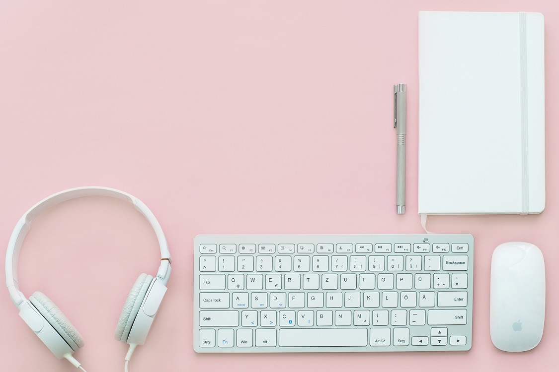 Business - Pink Desk - Large.jpg